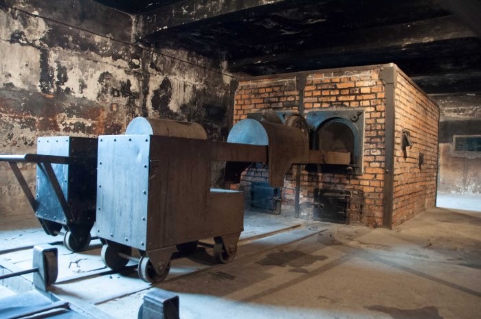 Forni crematori del campo base Auschwitz I